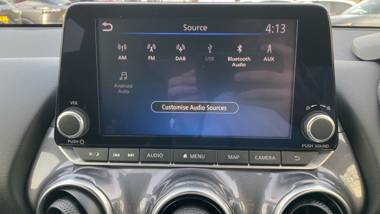 Nissan Juke 1.6 Hybrid N-Connecta 5dr Auto Hybrid Hatchback